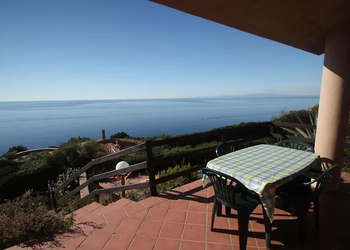 Villini Lu Ciuoni Aussergewoehnlichen Meerblick- By Interhome